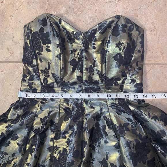 Vintage Rare Roberta Cocktail Dress Black Gold Floral Layered Skirt - Size 9/10 - Picture 6 of 14